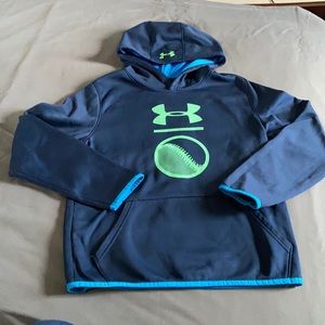 Boys under Armor hoodie size large. EUC